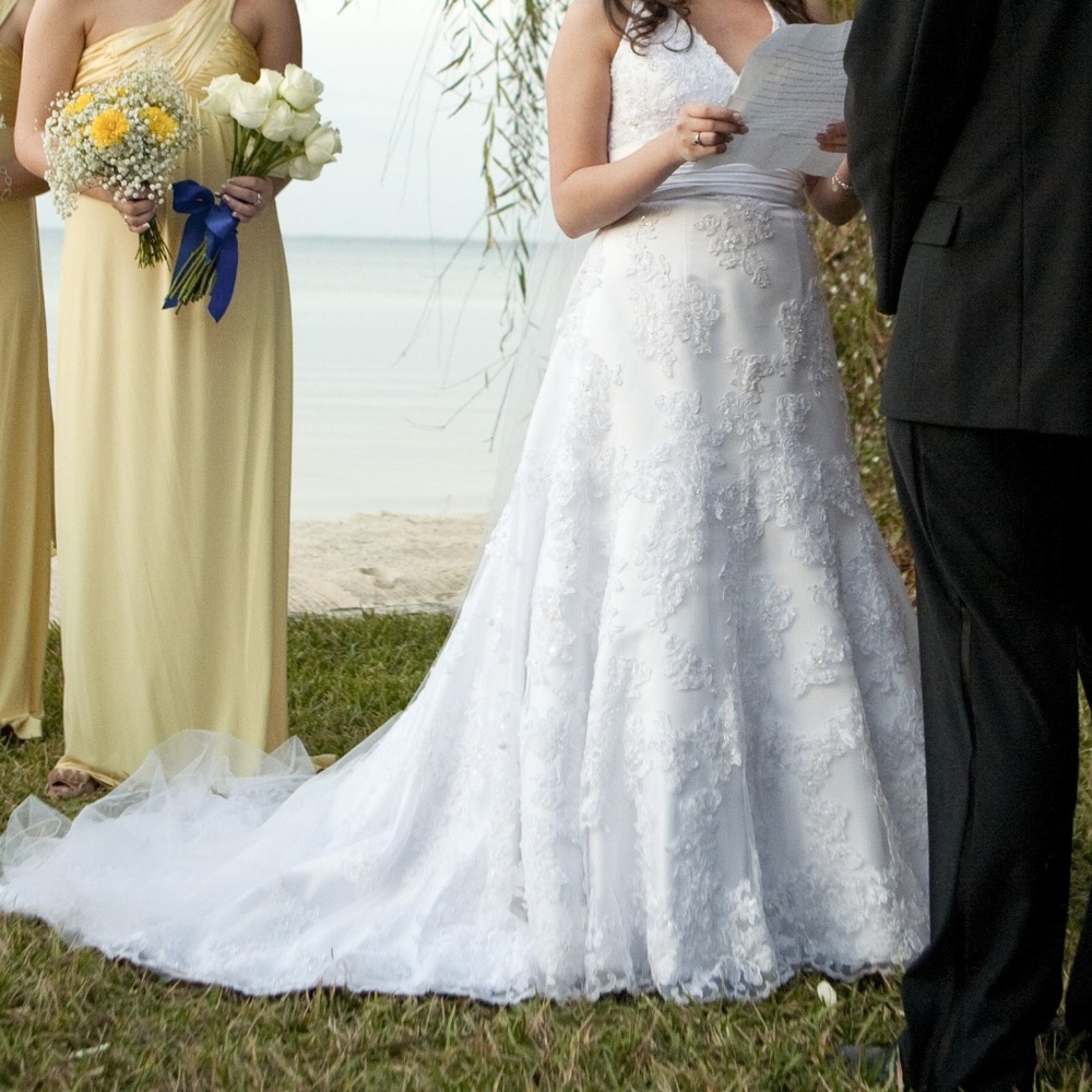 Oleg Cassini Wedding Dress